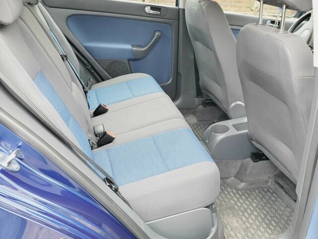 Синій Фольксваген Golf Plus, об'ємом двигуна 1.4 л та пробігом 89 тис. км за 5600 $, фото 18 на Automoto.ua