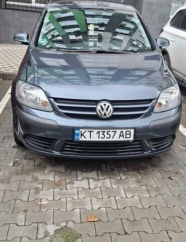 Синий Фольксваген Гольф Плюс, объемом двигателя 1.6 л и пробегом 229 тыс. км за 5000 $, фото 18 на Automoto.ua