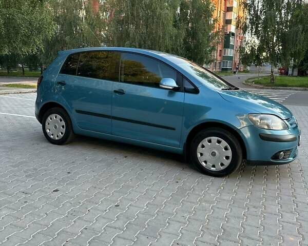 Синий Фольксваген Гольф Плюс, объемом двигателя 1.6 л и пробегом 262 тыс. км за 7499 $, фото 11 на Automoto.ua