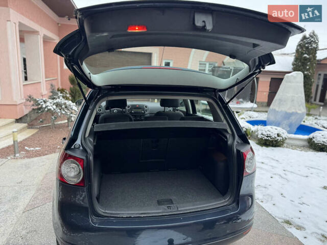 Синий Фольксваген Гольф Плюс, объемом двигателя 1.6 л и пробегом 281 тыс. км за 6450 $, фото 8 на Automoto.ua