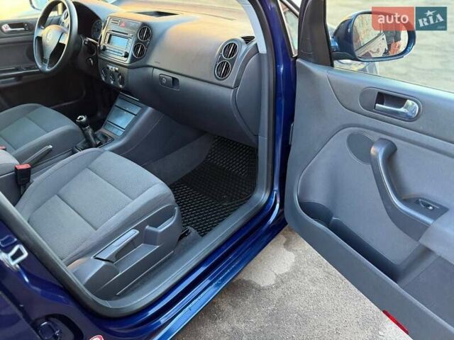 Синій Фольксваген Golf Plus, об'ємом двигуна 1.4 л та пробігом 87 тис. км за 5600 $, фото 20 на Automoto.ua