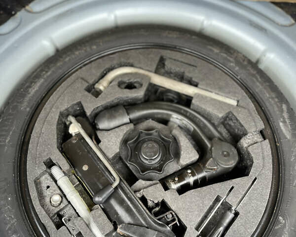 Синий Фольксваген Гольф Плюс, объемом двигателя 1.6 л и пробегом 230 тыс. км за 5200 $, фото 26 на Automoto.ua