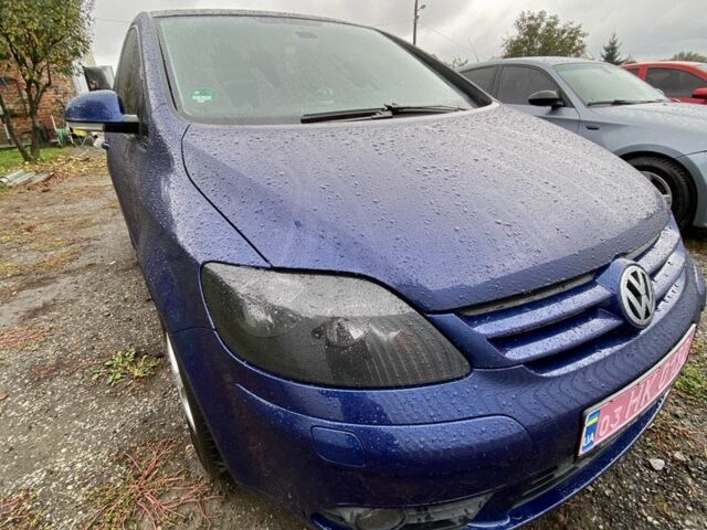 Синий Фольксваген Гольф Плюс, объемом двигателя 1.6 л и пробегом 180 тыс. км за 6299 $, фото 1 на Automoto.ua