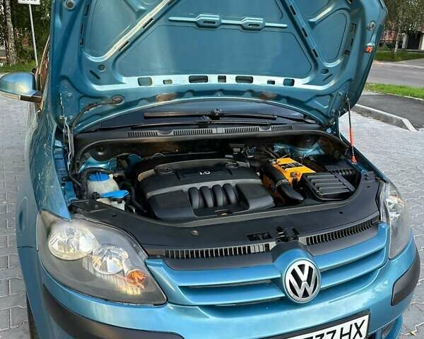 Синий Фольксваген Гольф Плюс, объемом двигателя 1.6 л и пробегом 262 тыс. км за 7499 $, фото 35 на Automoto.ua