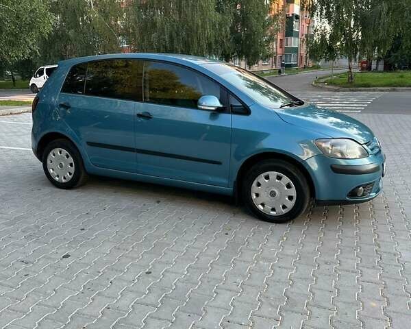 Синий Фольксваген Гольф Плюс, объемом двигателя 1.6 л и пробегом 262 тыс. км за 7499 $, фото 10 на Automoto.ua