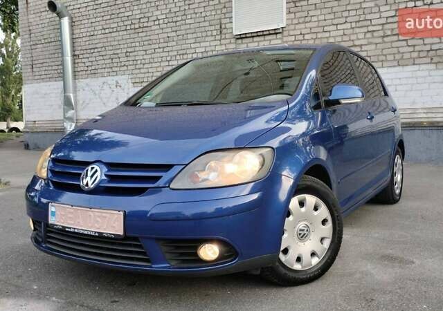 Синий Фольксваген Гольф Плюс, объемом двигателя 1.6 л и пробегом 205 тыс. км за 4600 $, фото 1 на Automoto.ua