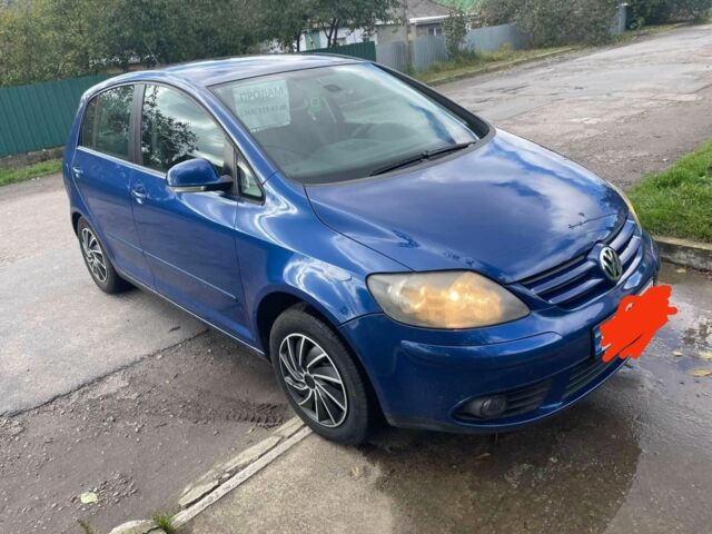 Синий Фольксваген Гольф Плюс, объемом двигателя 1 л и пробегом 224 тыс. км за 5200 $, фото 1 на Automoto.ua
