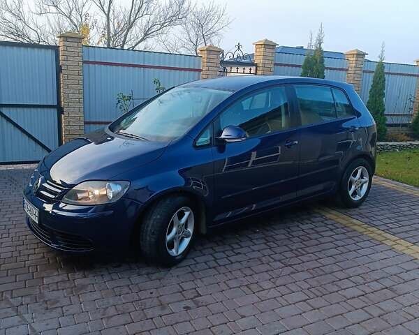 Синій Фольксваген Golf Plus, об'ємом двигуна 1.6 л та пробігом 286 тис. км за 5600 $, фото 5 на Automoto.ua