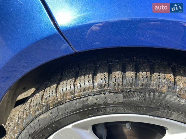 Синий Фольксваген Гольф Плюс, объемом двигателя 1.6 л и пробегом 214 тыс. км за 5700 $, фото 20 на Automoto.ua