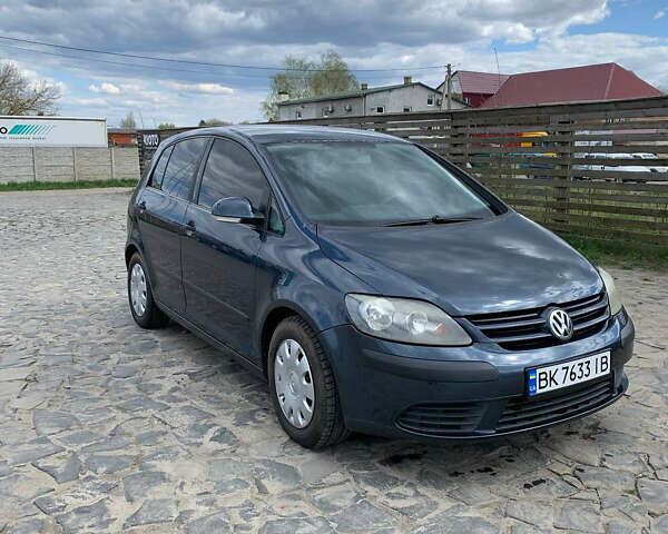 Синій Фольксваген Golf Plus, об'ємом двигуна 1.9 л та пробігом 250 тис. км за 6000 $, фото 2 на Automoto.ua