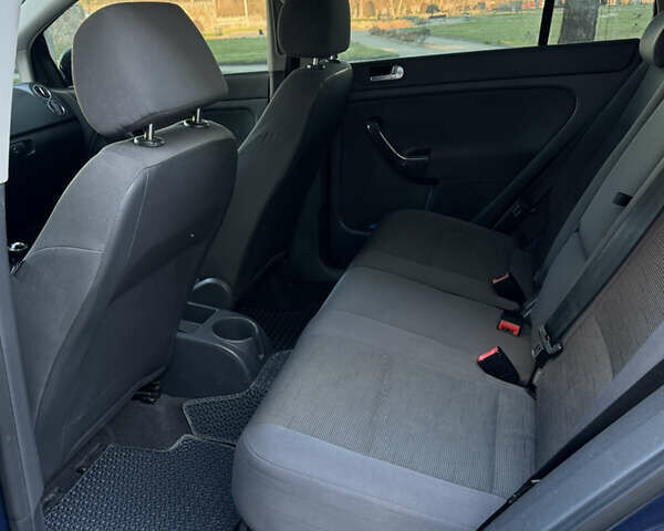 Синий Фольксваген Гольф Плюс, объемом двигателя 1.6 л и пробегом 281 тыс. км за 4800 $, фото 28 на Automoto.ua