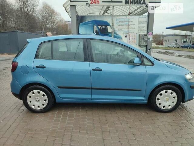 Синій Фольксваген Golf Plus, об'ємом двигуна 1.6 л та пробігом 191 тис. км за 5500 $, фото 8 на Automoto.ua