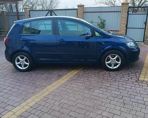 Синій Фольксваген Golf Plus, об'ємом двигуна 1.6 л та пробігом 286 тис. км за 5600 $, фото 9 на Automoto.ua