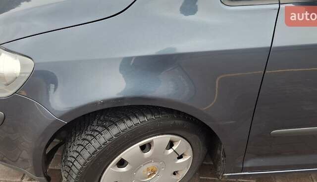 Синий Фольксваген Гольф Плюс, объемом двигателя 1.6 л и пробегом 229 тыс. км за 5000 $, фото 12 на Automoto.ua