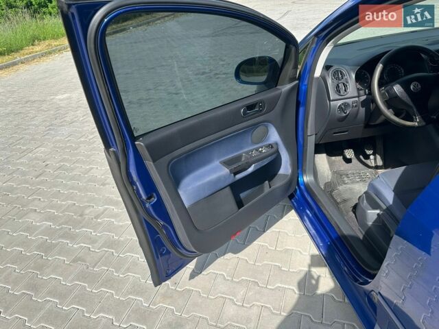 Синій Фольксваген Golf Plus, об'ємом двигуна 1.6 л та пробігом 208 тис. км за 4999 $, фото 24 на Automoto.ua