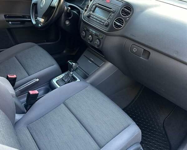 Синий Фольксваген Гольф Плюс, объемом двигателя 1.6 л и пробегом 262 тыс. км за 7499 $, фото 30 на Automoto.ua