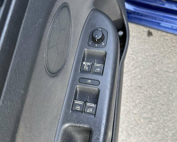 Синій Фольксваген Golf Plus, об'ємом двигуна 1.4 л та пробігом 202 тис. км за 5500 $, фото 10 на Automoto.ua