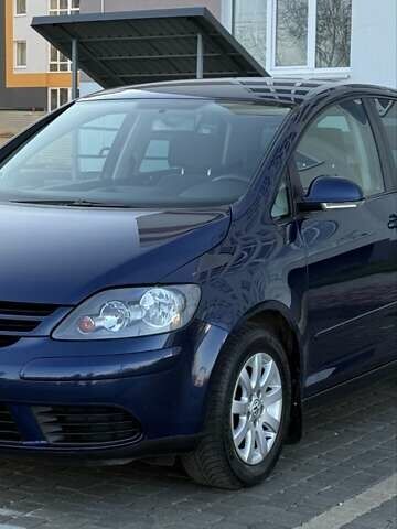 Синій Фольксваген Golf Plus, об'ємом двигуна 1.4 л та пробігом 87 тис. км за 5600 $, фото 15 на Automoto.ua