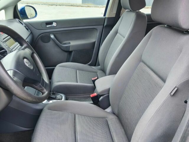 Фольксваген Гольф Плюс 2005 в Тернополе на Automoto.ua Синий Фольксваген Гольф Плюс, объемом двигателя 1.6 л и пробегом 280 тыс. км за 6300 $, фото 9 на Automoto.ua