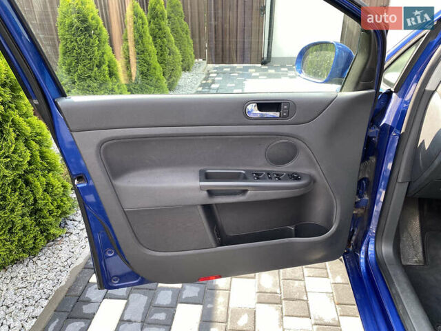 Синій Фольксваген Golf Plus, об'ємом двигуна 1.39 л та пробігом 219 тис. км за 5300 $, фото 10 на Automoto.ua
