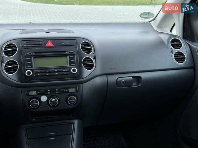 Синій Фольксваген Golf Plus, об'ємом двигуна 1.4 л та пробігом 172 тис. км за 5250 $, фото 20 на Automoto.ua