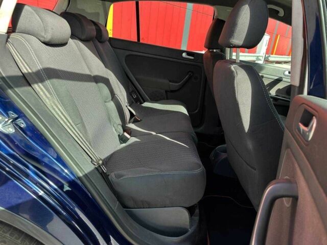 Синий Фольксваген Гольф Плюс, объемом двигателя 1.6 л и пробегом 191 тыс. км за 5490 $, фото 10 на Automoto.ua