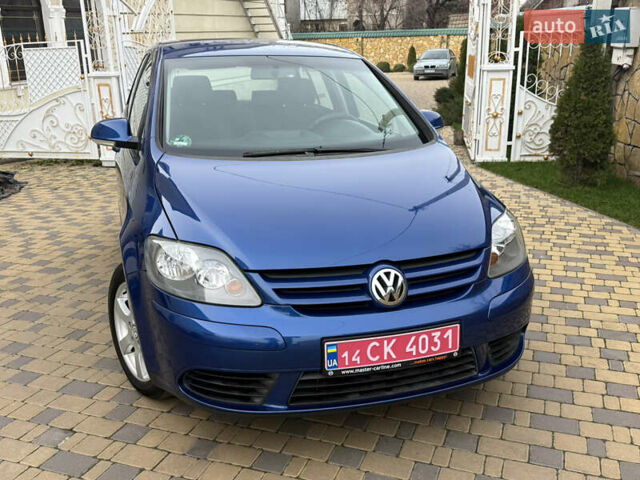 Синий Фольксваген Гольф Плюс, объемом двигателя 1.6 л и пробегом 202 тыс. км за 5999 $, фото 4 на Automoto.ua