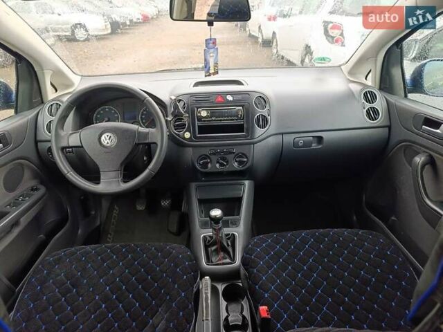 Фольксваген Гольф Плюс 2006 в Николаеве на Automoto.ua Синий Фольксваген Гольф Плюс, объемом двигателя 1.39 л и пробегом 251 тыс. км за 5999 $, фото 8 на Automoto.ua
