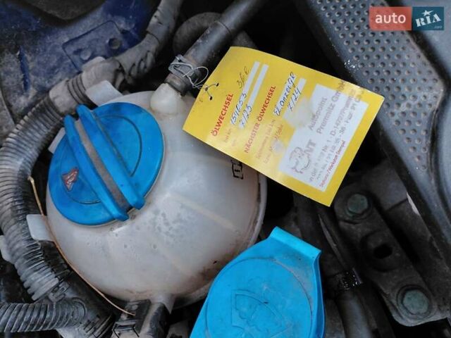 Синій Фольксваген Golf Plus, об'ємом двигуна 1.6 л та пробігом 177 тис. км за 5200 $, фото 14 на Automoto.ua