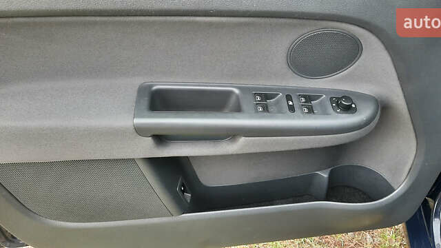 Синий Фольксваген Гольф Плюс, объемом двигателя 1.6 л и пробегом 207 тыс. км за 5350 $, фото 18 на Automoto.ua