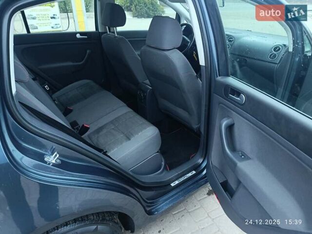 Синий Фольксваген Гольф Плюс, объемом двигателя 1.6 л и пробегом 154 тыс. км за 6999 $, фото 14 на Automoto.ua