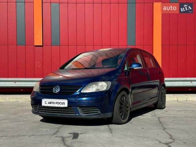 Синій Фольксваген Golf Plus, об'ємом двигуна 1.6 л та пробігом 191 тис. км за 5490 $, фото 3 на Automoto.ua