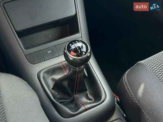 Синій Фольксваген Golf Plus, об'ємом двигуна 1.6 л та пробігом 191 тис. км за 5490 $, фото 22 на Automoto.ua