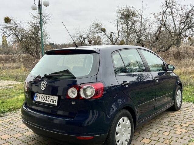 Синий Фольксваген Гольф Плюс, объемом двигателя 1.6 л и пробегом 178 тыс. км за 5900 $, фото 2 на Automoto.ua
