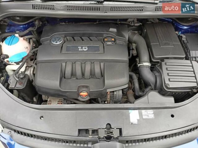 Синий Фольксваген Гольф Плюс, объемом двигателя 1.6 л и пробегом 156 тыс. км за 6100 $, фото 22 на Automoto.ua