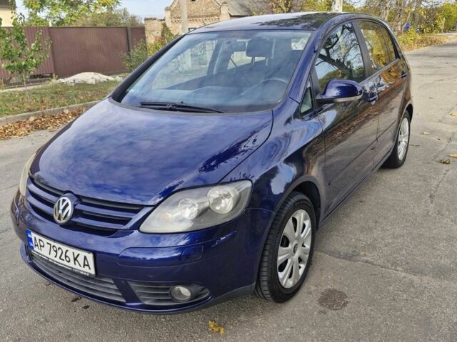 Синий Фольксваген Гольф Плюс, объемом двигателя 1.4 л и пробегом 269 тыс. км за 5900 $, фото 8 на Automoto.ua
