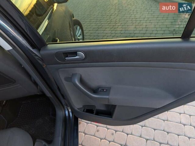 Синій Фольксваген Golf Plus, об'ємом двигуна 1.4 л та пробігом 219 тис. км за 6500 $, фото 20 на Automoto.ua