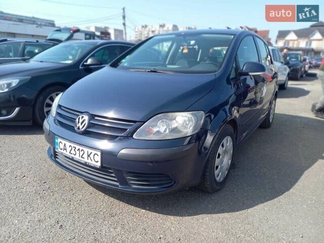 Синій Фольксваген Golf Plus, об'ємом двигуна 1.6 л та пробігом 194 тис. км за 5800 $, фото 2 на Automoto.ua