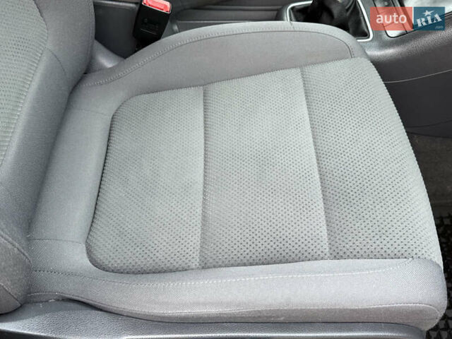 Синий Фольксваген Гольф Плюс, объемом двигателя 1.6 л и пробегом 202 тыс. км за 5900 $, фото 55 на Automoto.ua