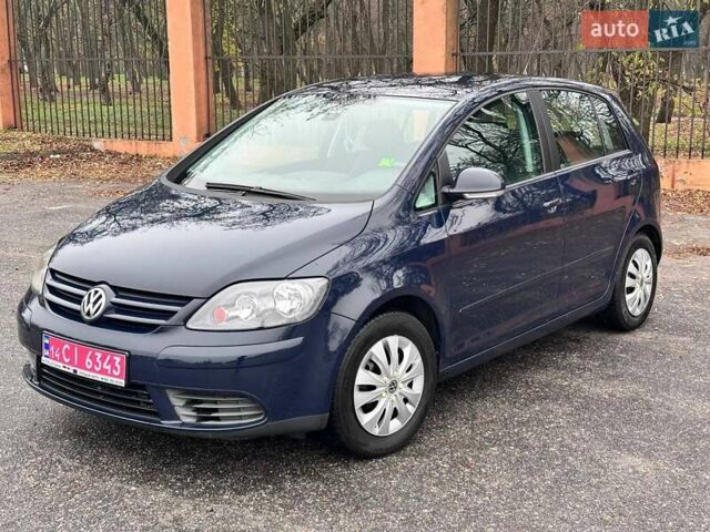 Синий Фольксваген Гольф Плюс, объемом двигателя 1.6 л и пробегом 207 тыс. км за 6200 $, фото 3 на Automoto.ua