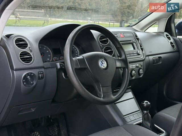 Синій Фольксваген Golf Plus, об'ємом двигуна 1.4 л та пробігом 172 тис. км за 5250 $, фото 9 на Automoto.ua