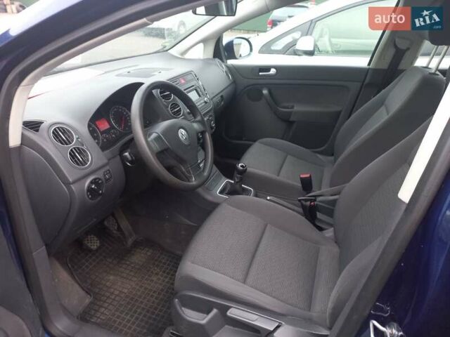 Синій Фольксваген Golf Plus, об'ємом двигуна 1.6 л та пробігом 178 тис. км за 4800 $, фото 6 на Automoto.ua
