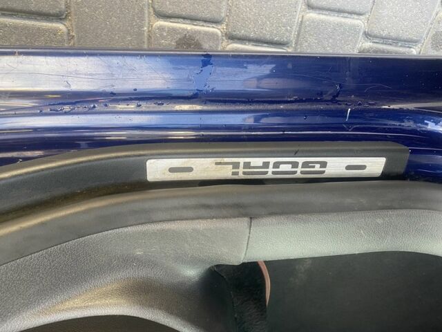 Синий Фольксваген Гольф Плюс, объемом двигателя 1.4 л и пробегом 250 тыс. км за 5000 $, фото 7 на Automoto.ua