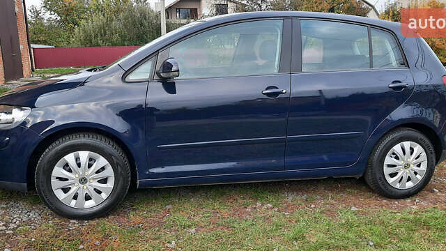 Синий Фольксваген Гольф Плюс, объемом двигателя 1.6 л и пробегом 207 тыс. км за 5350 $, фото 8 на Automoto.ua