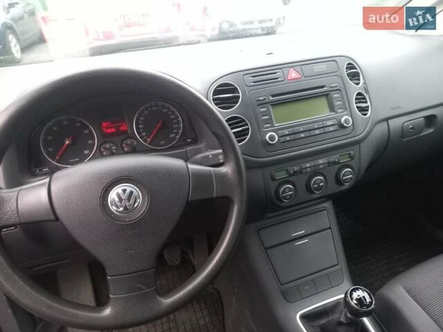 Синій Фольксваген Golf Plus, об'ємом двигуна 1.6 л та пробігом 178 тис. км за 4800 $, фото 8 на Automoto.ua
