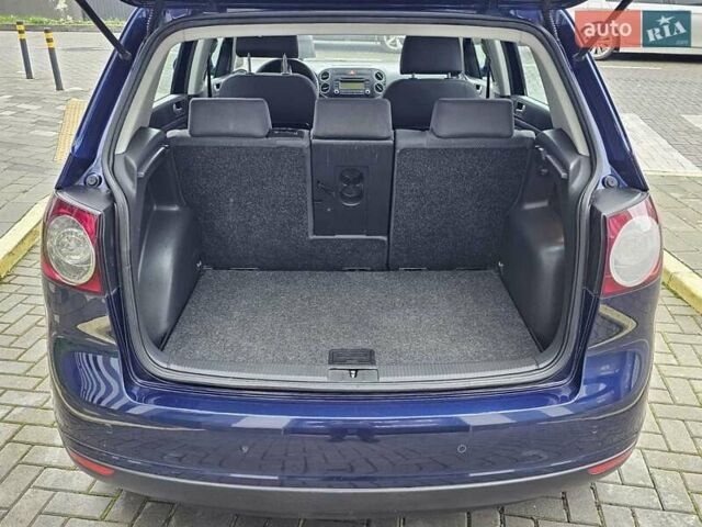 Синий Фольксваген Гольф Плюс, объемом двигателя 1.6 л и пробегом 198 тыс. км за 6390 $, фото 9 на Automoto.ua