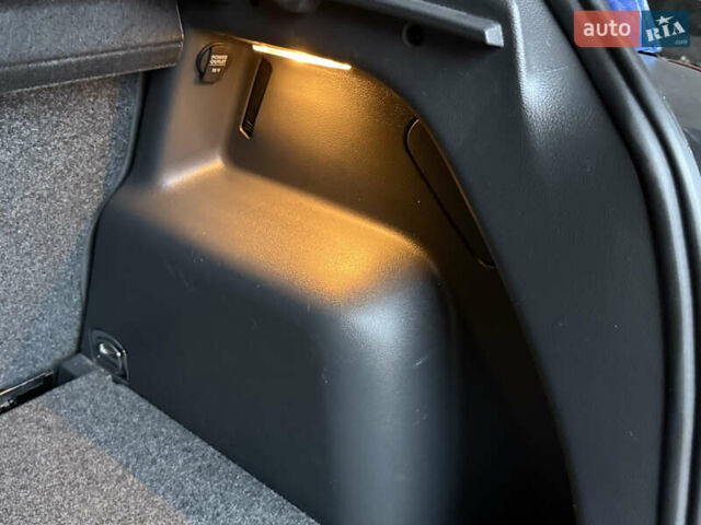 Синий Фольксваген Гольф Плюс, объемом двигателя 1.6 л и пробегом 202 тыс. км за 5900 $, фото 92 на Automoto.ua