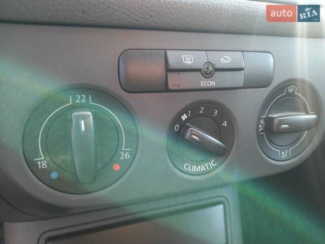 Синій Фольксваген Golf Plus, об'ємом двигуна 1.6 л та пробігом 194 тис. км за 5800 $, фото 32 на Automoto.ua