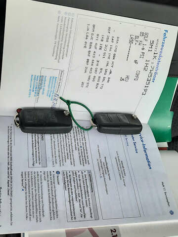 Синий Фольксваген Гольф Плюс, объемом двигателя 1.6 л и пробегом 207 тыс. км за 5350 $, фото 31 на Automoto.ua