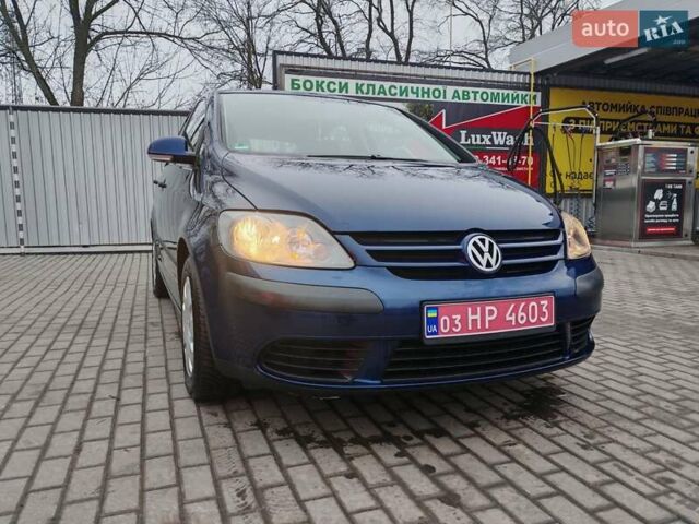 Синий Фольксваген Гольф Плюс, объемом двигателя 1.6 л и пробегом 212 тыс. км за 6000 $, фото 17 на Automoto.ua